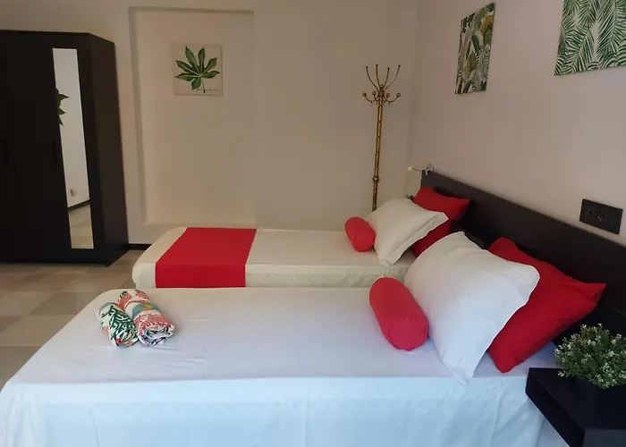 Bnbook-villa Molinari Villa *