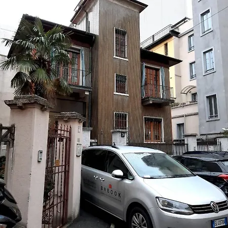 Villa Bnbook-villa Molinari Milano