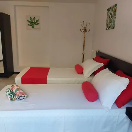 Bnbook-villa Molinari Вилла *